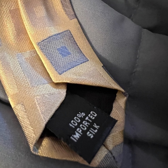 PERRY Ellis Portfolio tie, 100% silk. - Picture 4 of 7